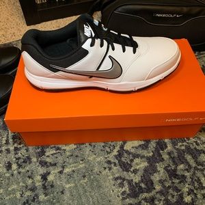 Nike Durasport 4 Golf Shoes - Brand New! 10 Wide